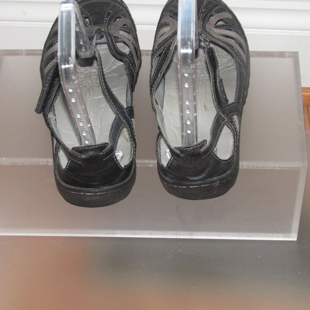 J-41 Forest T-Strap Jeep Technology Shoes Sz 7.5M - Picture 5 of 6